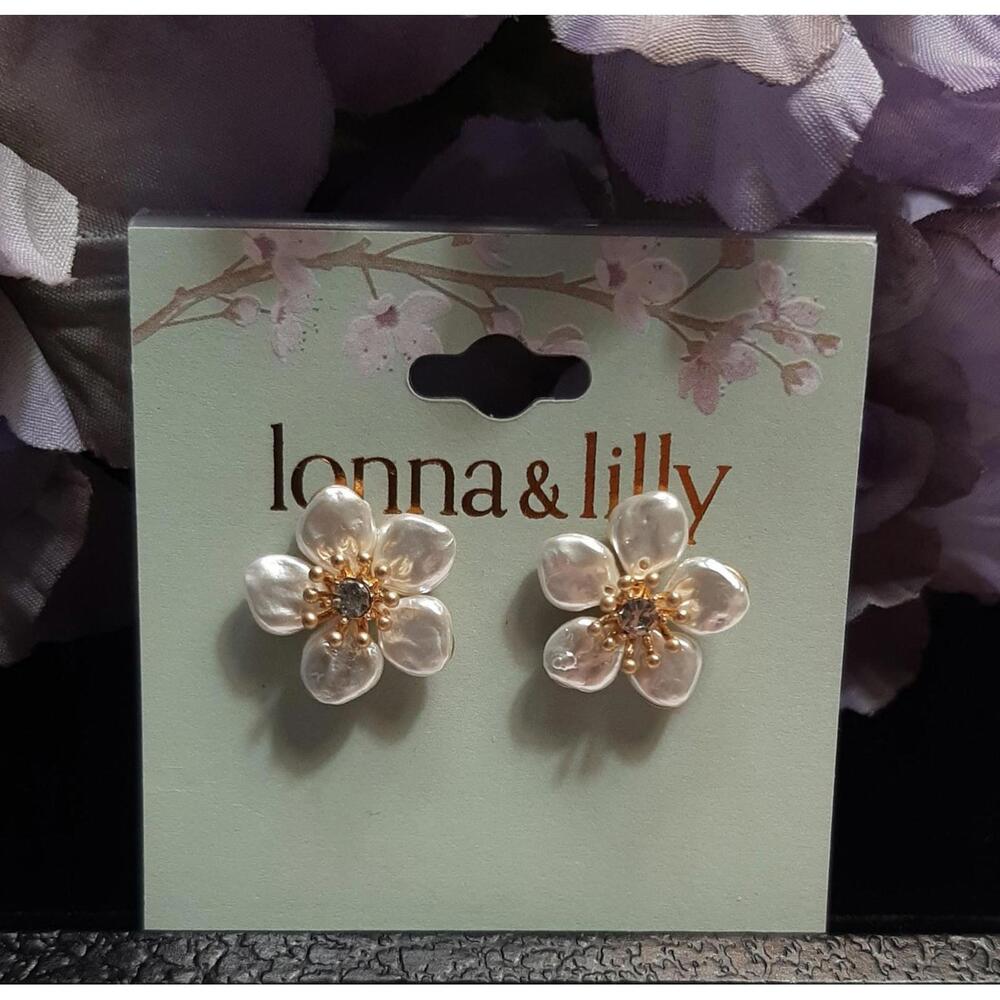 NEW Lonna & Lilly Beautiful Flower Earrings with Goldtone & Crystal Centers